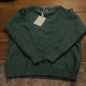 Cable Knit Sweater in Green